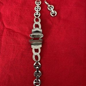 Fitbit Charge 3 wristbands and charger